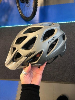 Velozubehör kaufen: Casques de vélo ALPINA Mythos 3.0 LE Nouveau