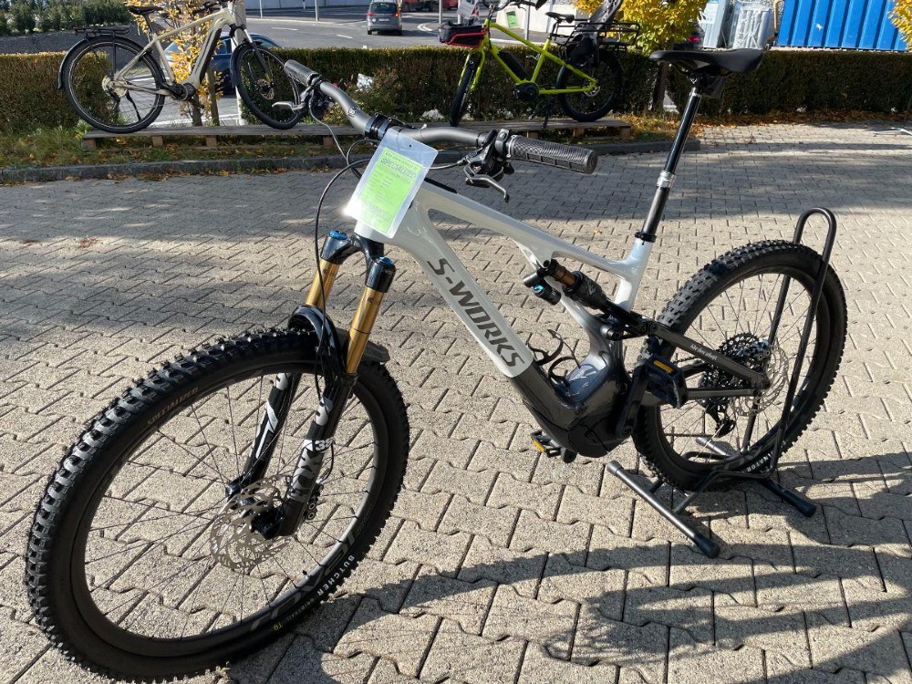 E-Bike kaufen: SPECIALIZED Levo S-Works Testvelo