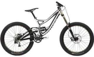 Mountainbike kaufen: SPECIALIZED Demo 8I Carbon Neu