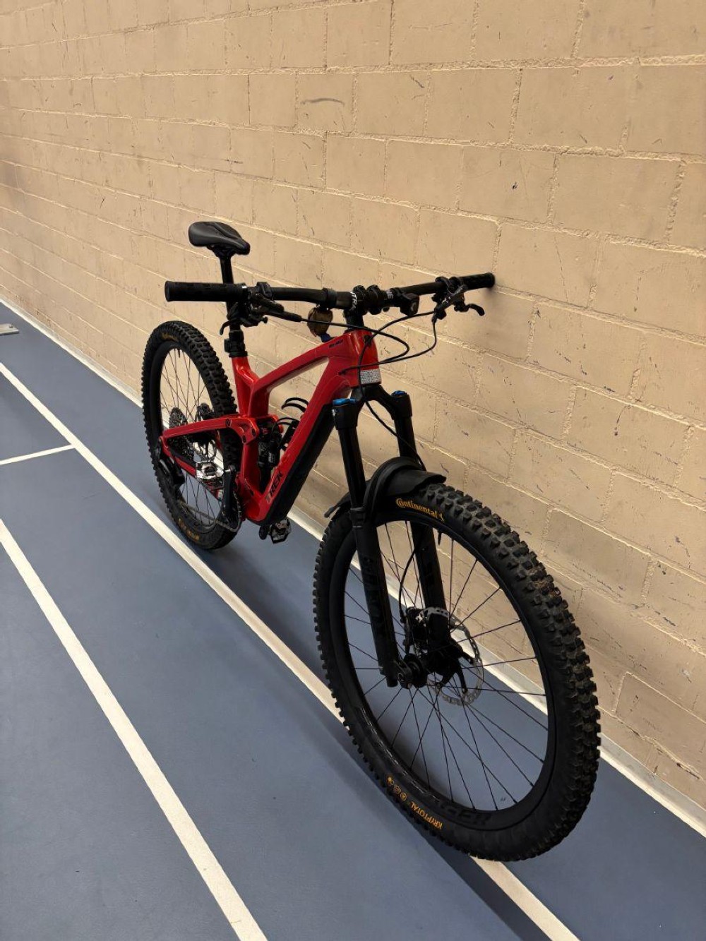 Vélo tout terrain kaufen: TREK Fuel EX 9.8  Vélo de test