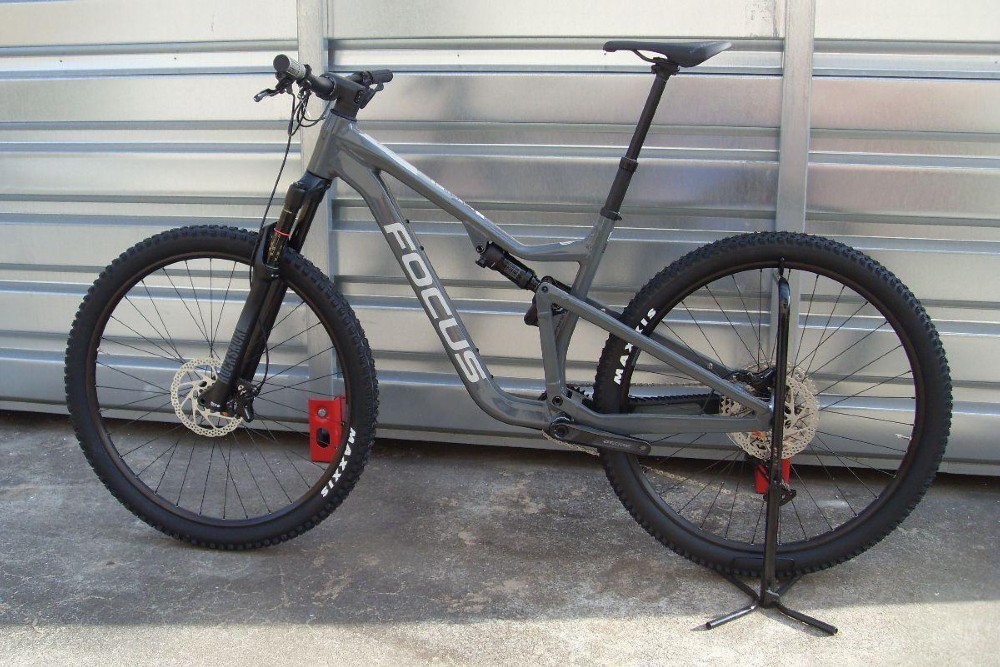 Mountainbike kaufen: FOCUS Thron 6.8 Neu