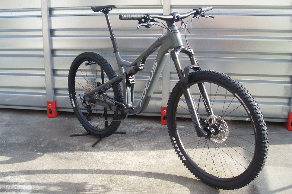 Mountainbike kaufen: FOCUS Thron 6.8 Neu