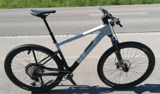 Bikes Vélo tout terrain FOCUS Raven 8.8