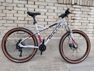 Bikes Tourenvelo BULLS Zarena 2 27.5