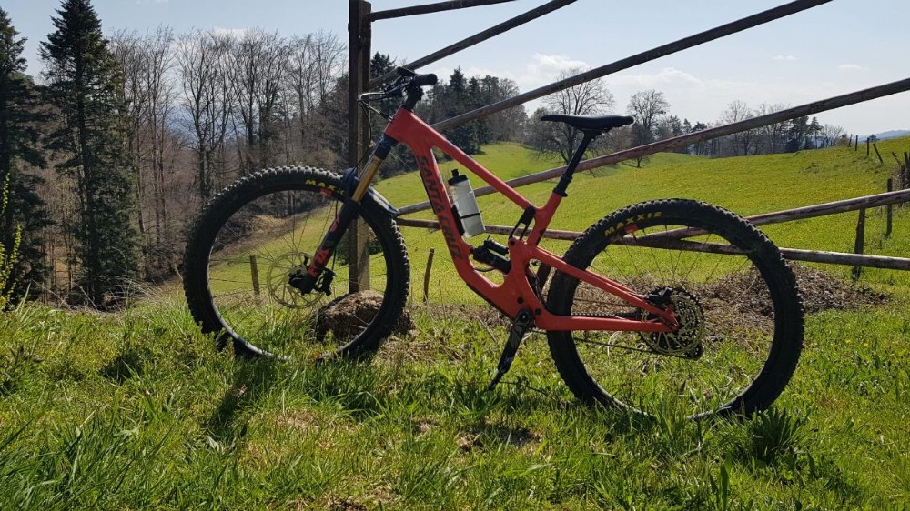 Mountainbike kaufen: SANTA CRUZ Hightower Occasion