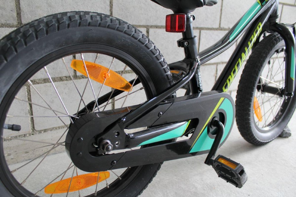 Kindervelo kaufen: SPECIALIZED Riprock 16 Occasion