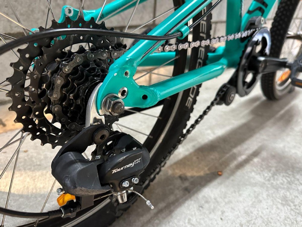 Kindervelo kaufen: SPECIALIZED Hotrock Occasion