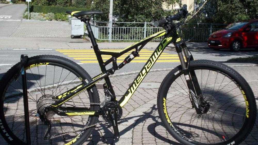 Vélo tout terrain kaufen: MEGAMO XC 10  Nouveau