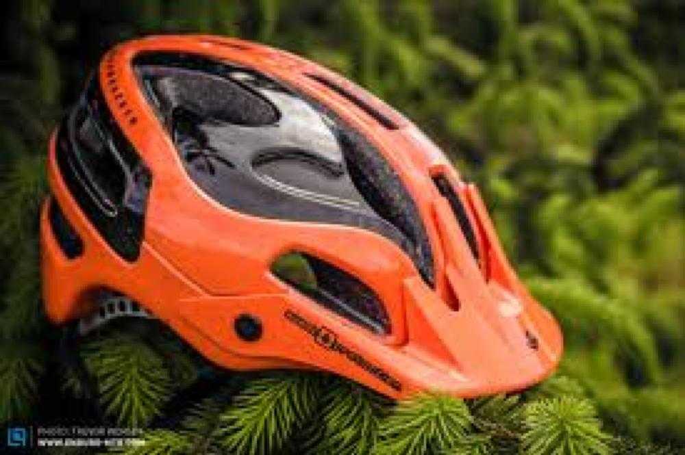 Velozubehör kaufen: Velohelme SWEET PROTECTION Bushwhacker  Neu