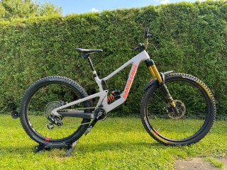  Mountainbike kaufen: SANTACRUZ Nomad V6 CC MX Occasion