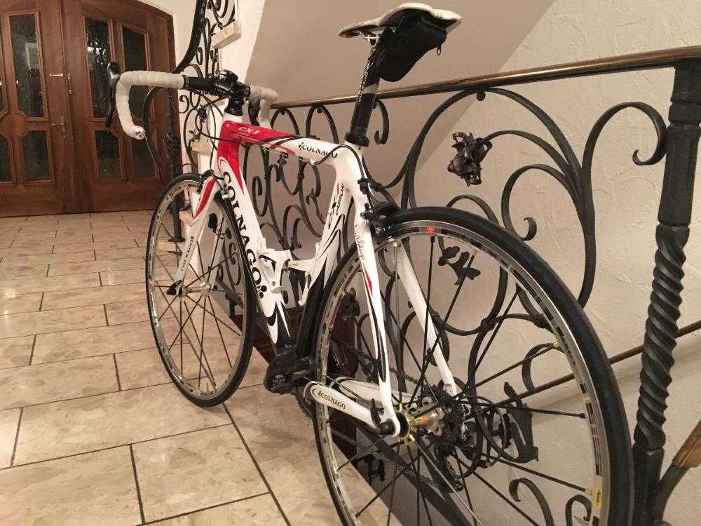 Colnago ebike shop