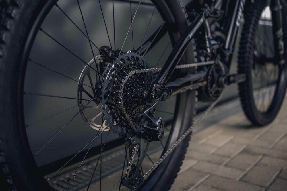 E-Bike kaufen: SPECIALIZED Specialized Turbo Levo Comp black Neu