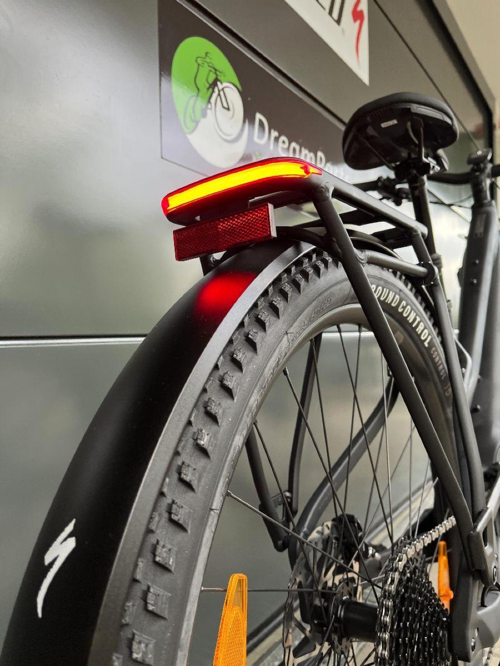 E-Bike kaufen: SPECIALIZED Turbo Tero 4.0 EQ Step Through black Neu