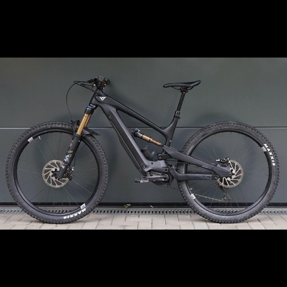 E-Bike kaufen: YETI YT Decoy 29 CORE 4 Carbon E-MTB Nouveau