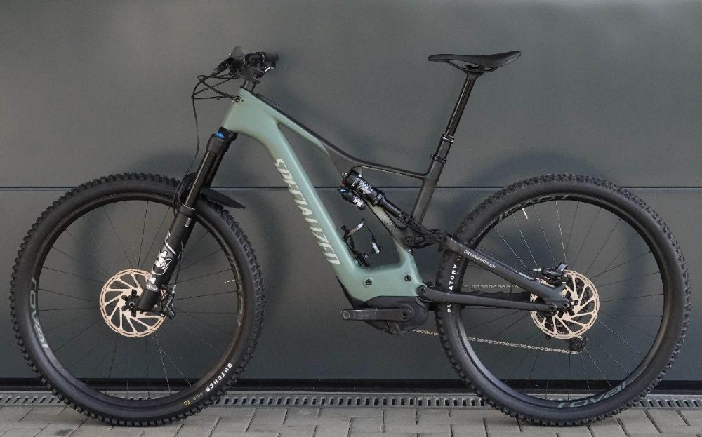 E-Bike kaufen: SPECIALIZED Levo Expert Carbon Occasion