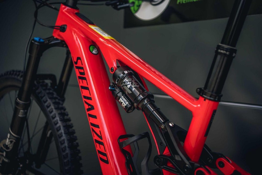 E-Bike kaufen: SPECIALIZED Specialized Turbo Levo Comp red Neu