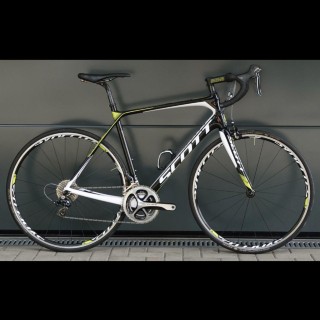  Rennvelo kaufen: SCOTT Solace 10 Komfort-Rennvelo Occasion
