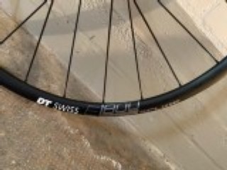 Fahrradteile kaufen: Laufräder DT SWISS E 1800 Spline DB 32 Rennrad-Laufradsatz  Occasion