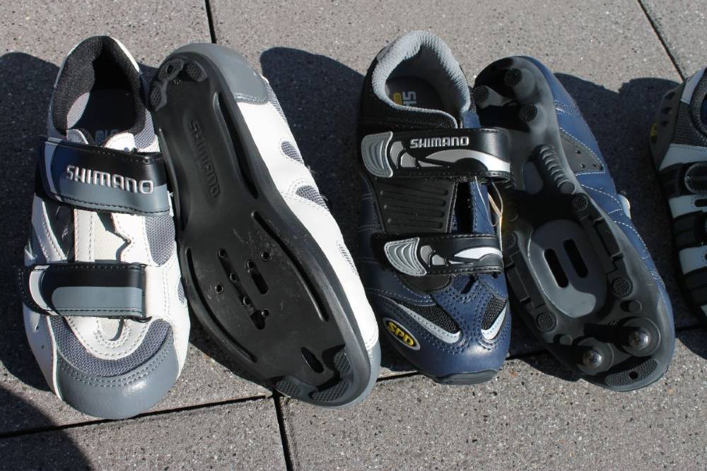 Velozubehör kaufen: Chaussures SHIMANO Grössen / Tailles 35 - 40 Nouveau