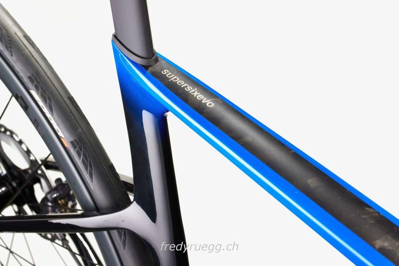 Rennvelo kaufen: CANNONDALE SUPERSIX EVO HI MOD DURAACE DI2 58 BLAU Testvelo