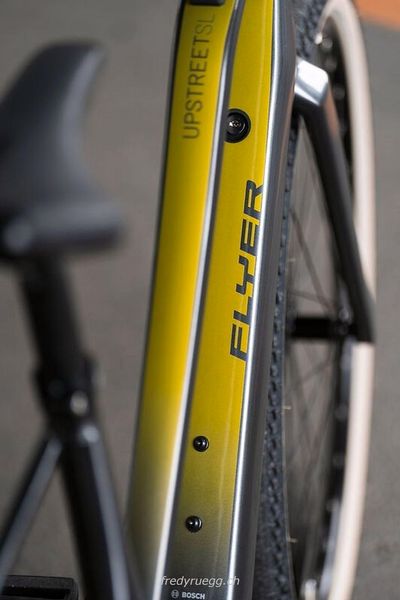 E-Bike kaufen: FLYER UPSTREET SL 3.10 MIXED M ANTHRACITE Nouveau