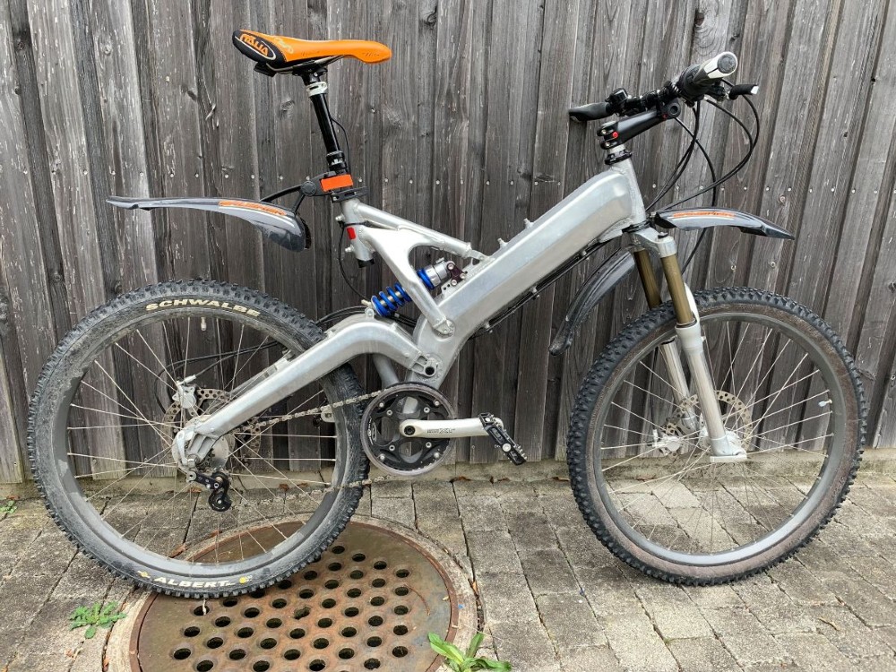 Mountainbike kaufen: MOUNTAIN CYCLE Eigenaufbau auf SanAndreas-Rahmen Occasion