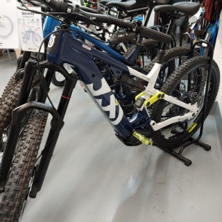 e-Bikes Vélo tout terrain HUSQVARNA MC2