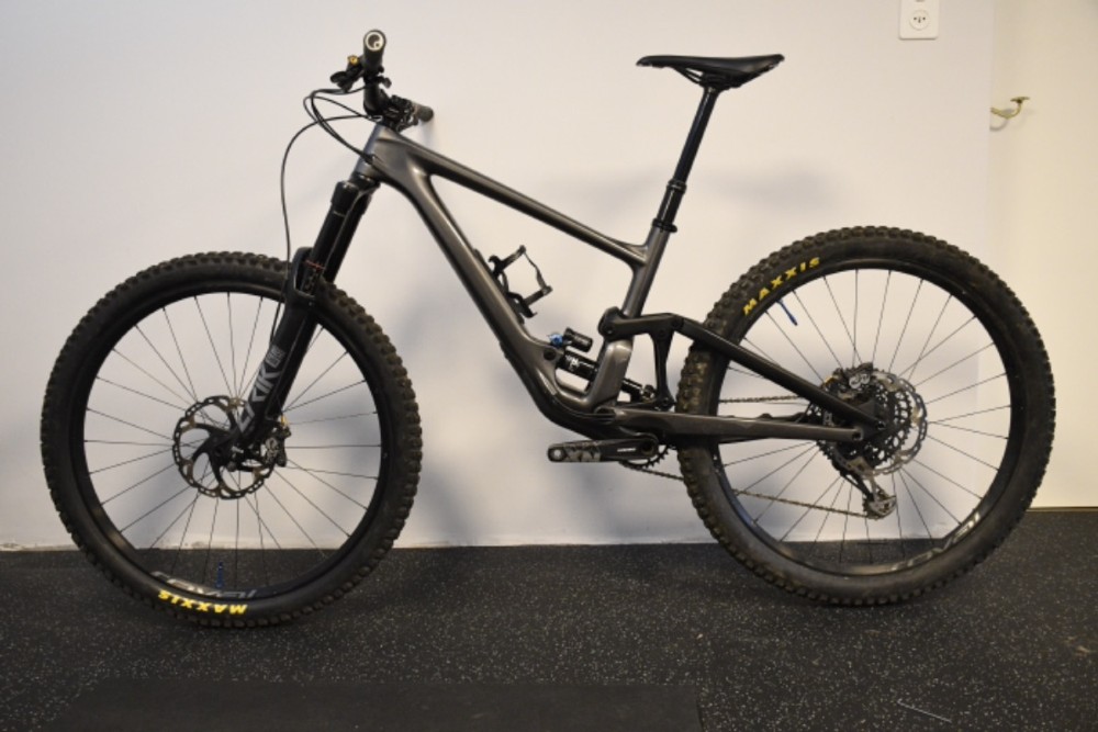 Vélo tout terrain kaufen: SPECIALIZED Enduro  Occasion