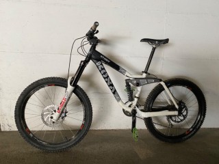  Mountainbike kaufen: KONA Stinky Occasion