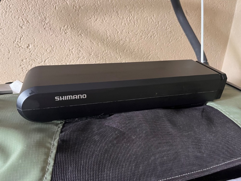 Fahrradteile kaufen: Akkus SHIMANO BT-E6000 Occasion
