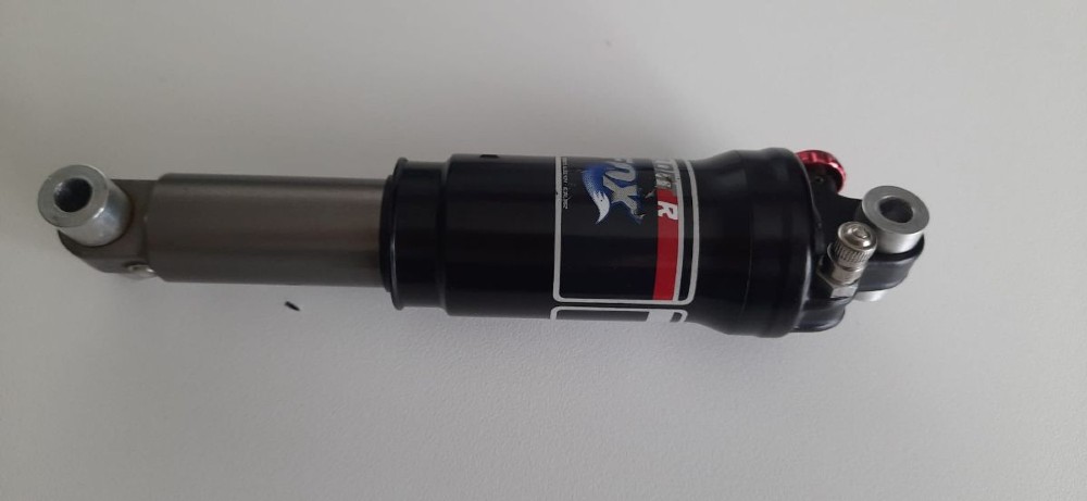 Fahrradteile kaufen: Amortisseurs FOX RACING SHOX Float R  .  Hinterdämpfer Occasion