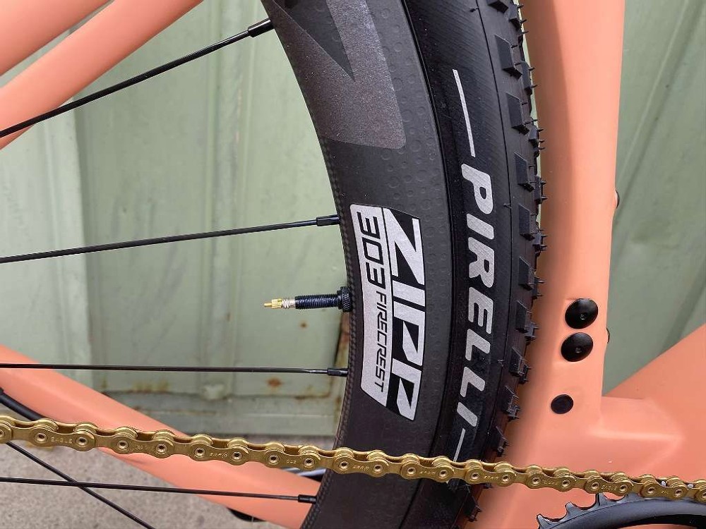 Rennvelo kaufen: T-BIKES 3T Exploro Sram Red AXS Zipp NEU Neu