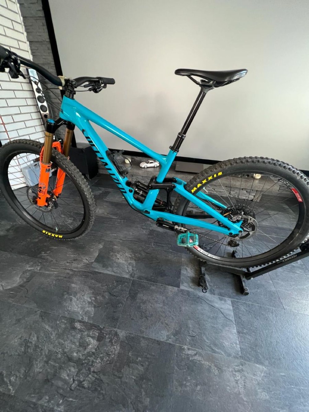 Vélo tout terrain kaufen: SPECIALIZED Enduro Comp Occasion