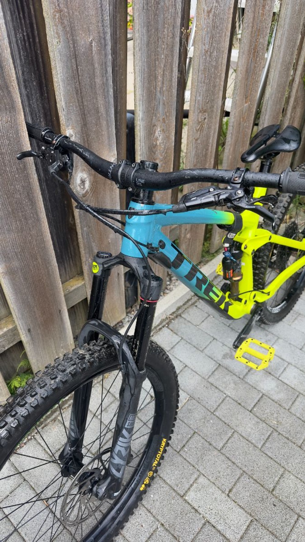 Mountainbike kaufen: TREK Remedy 8 Occasion