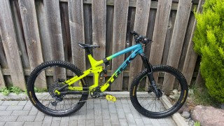  Mountainbike kaufen: TREK Remedy 8 Occasion