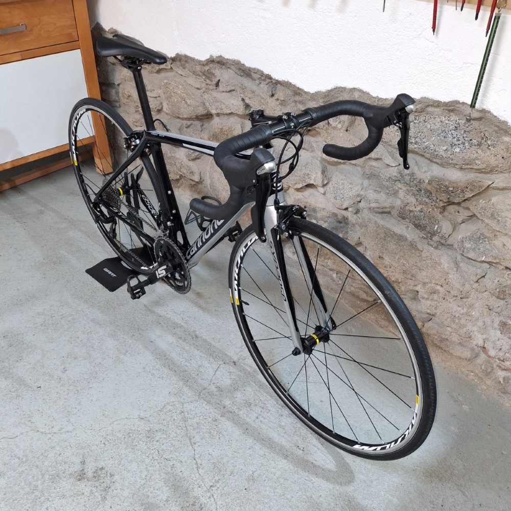 Vélo de course kaufen: CANNONDALE Synapse Carbon 105 Occasion