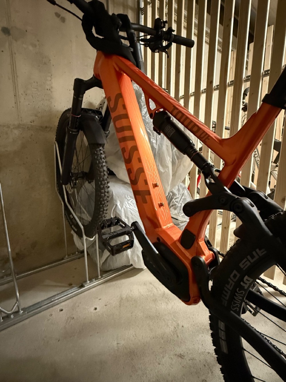 E-Bike kaufen: TOUR DE SUISSE Bügeleisen Neu