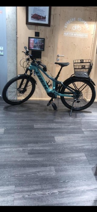 E-Bike kaufen: TREK Powerfly FS 4 EQ EU S 27.5 Neu