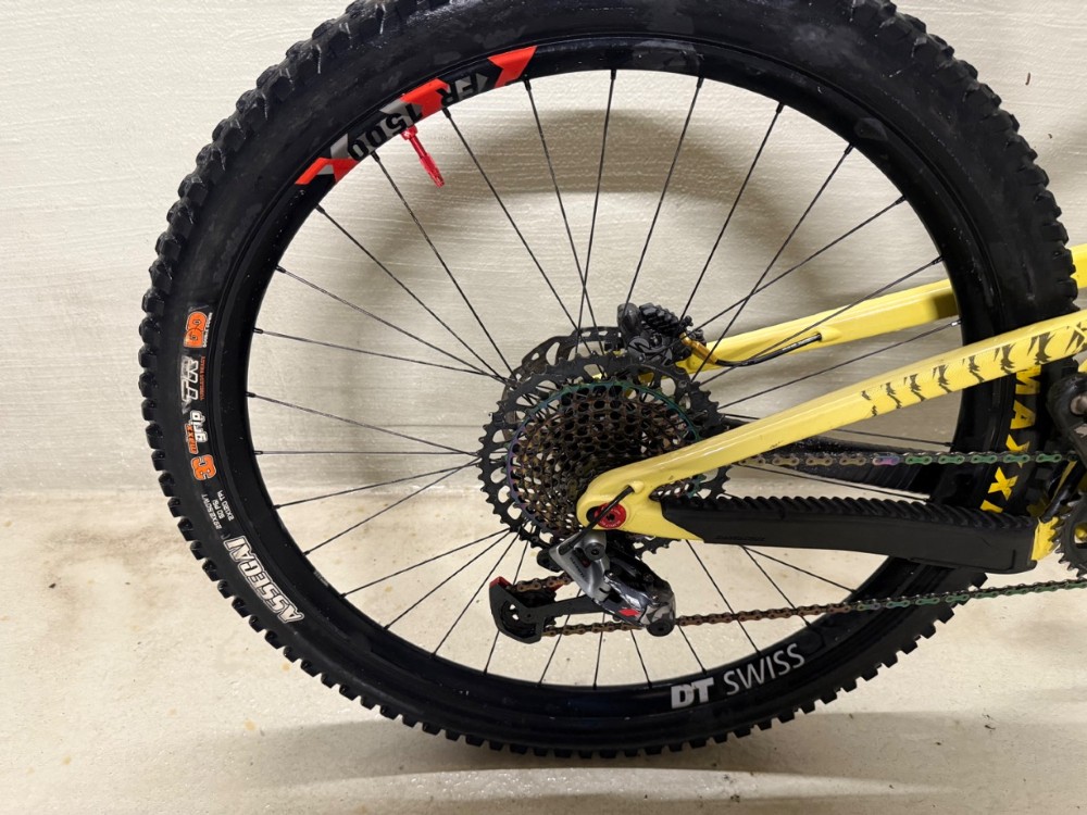 Vélo tout terrain kaufen: SANTACRUZ Megatower Occasion