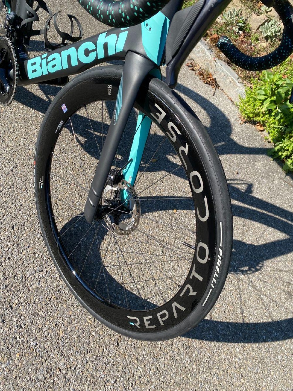 Vélo de course kaufen: BIANCHI Oltre PRO 2023 CERAMICSPEED Occasion