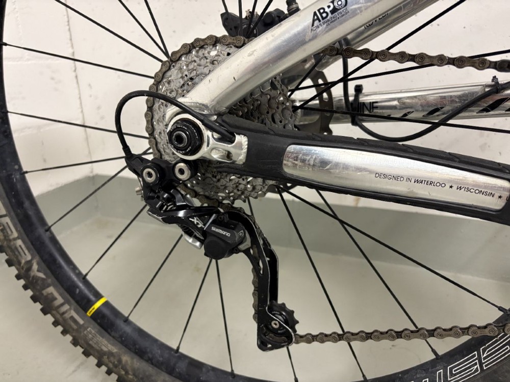 Vélo tout terrain kaufen: TREK Remedy 9 29 Occasion