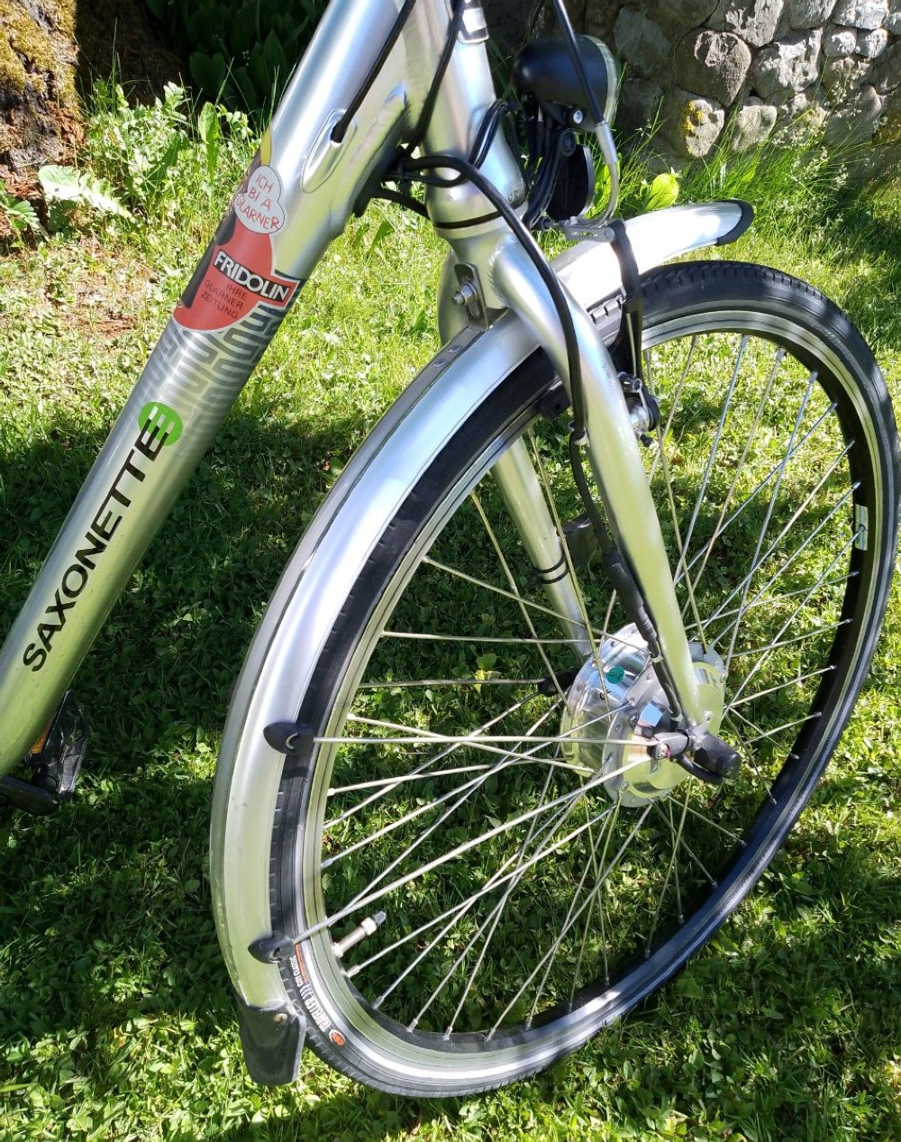 E-Bike kaufen: E-BIKE Saxonette Comfort Light Damen E-Bike mit 2 Akkus (Top Zustand) Occasion