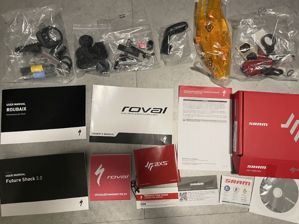 Rennvelo kaufen: SPECIALIZED S-Works Roubaix SL8 SRAM RED AXS Occasion